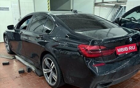 BMW 7 серия, 2018 год, 5 141 000 рублей, 2 фотография