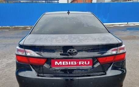 Toyota Camry, 2016 год, 2 800 000 рублей, 8 фотография