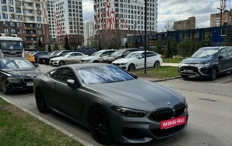 BMW 8 серия, 2019 год, 6 600 000 рублей, 9 фотография