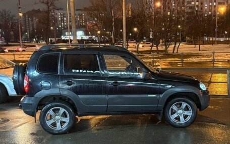 Chevrolet Niva I рестайлинг, 2013 год, 440 000 рублей, 2 фотография