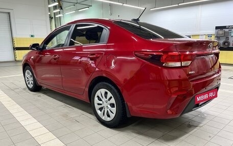 KIA Rio IV, 2018 год, 1 399 000 рублей, 6 фотография