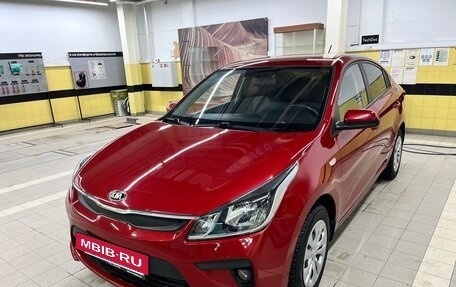 KIA Rio IV, 2018 год, 1 399 000 рублей, 2 фотография