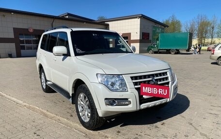 Mitsubishi Pajero IV, 2014 год, 2 100 000 рублей, 5 фотография