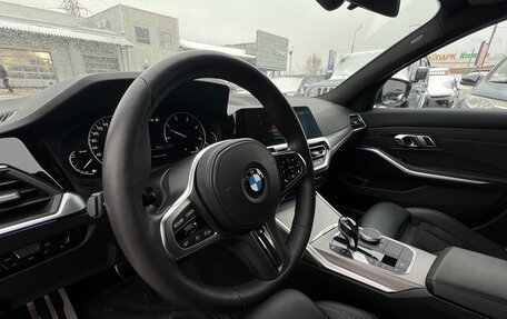 BMW 3 серия, 2019 год, 3 350 000 рублей, 8 фотография