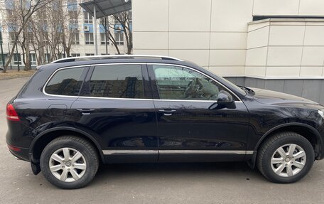 Volkswagen Touareg III, 2010 год, 3 000 000 рублей, 2 фотография