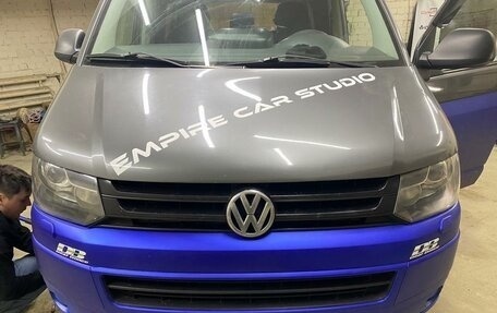 Volkswagen Caravelle T5, 2010 год, 1 500 000 рублей, 1 фотография