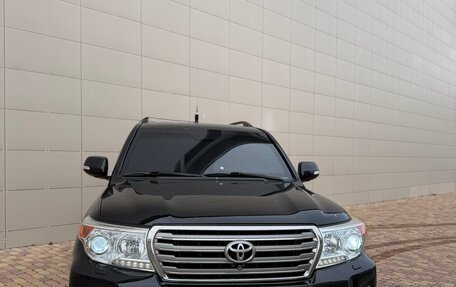 Toyota Land Cruiser 200, 2012 год, 7 100 000 рублей, 2 фотография