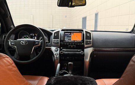 Toyota Land Cruiser 200, 2012 год, 7 100 000 рублей, 13 фотография