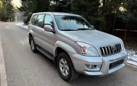 Toyota Land Cruiser Prado 120 рестайлинг, 2007 год, 2 850 000 рублей, 3 фотография