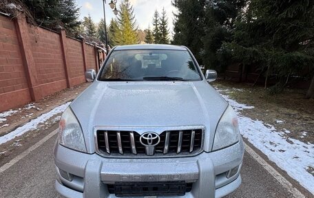 Toyota Land Cruiser Prado 120 рестайлинг, 2007 год, 2 850 000 рублей, 7 фотография