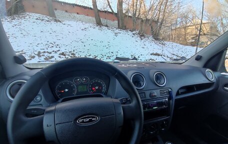 Ford Fusion I, 2006 год, 390 000 рублей, 18 фотография