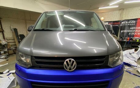 Volkswagen Caravelle T5, 2010 год, 1 500 000 рублей, 6 фотография