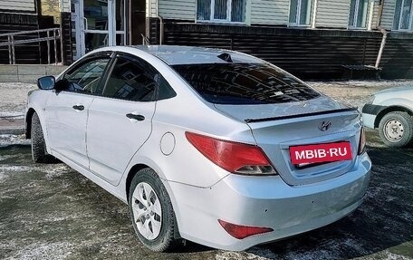 Hyundai Solaris II рестайлинг, 2014 год, 520 000 рублей, 3 фотография