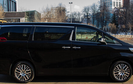 Toyota Alphard III, 2016 год, 4 200 000 рублей, 3 фотография