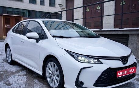 Toyota Corolla, 2023 год, 2 399 990 рублей, 1 фотография