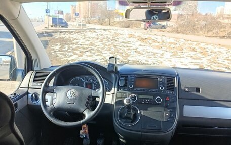 Volkswagen Multivan T5, 2008 год, 1 900 000 рублей, 10 фотография