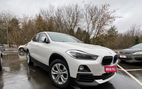 BMW X2, 2018 год, 2 500 000 рублей, 8 фотография