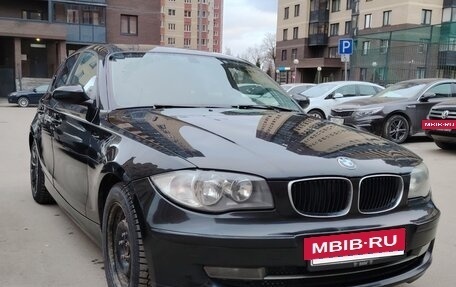 BMW 1 серия, 2008 год, 800 000 рублей, 2 фотография