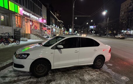 Volkswagen Polo VI (EU Market), 2014 год, 800 000 рублей, 3 фотография