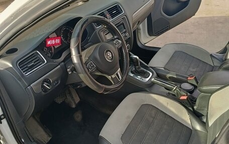 Volkswagen Jetta VI, 2012 год, 699 900 рублей, 9 фотография