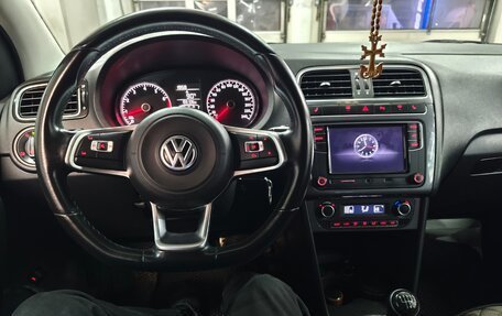 Volkswagen Polo VI (EU Market), 2018 год, 1 270 000 рублей, 3 фотография