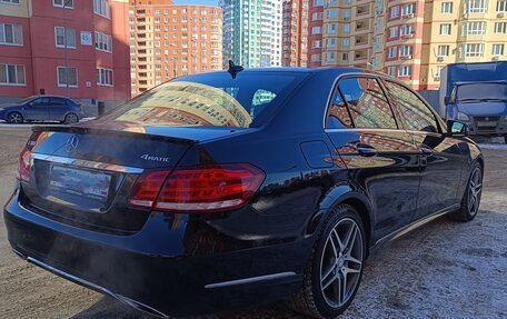 Mercedes-Benz E-Класс, 2015 год, 2 590 000 рублей, 3 фотография