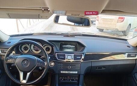Mercedes-Benz E-Класс, 2015 год, 2 590 000 рублей, 7 фотография