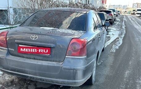 Toyota Avensis III рестайлинг, 2005 год, 760 000 рублей, 13 фотография