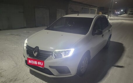 Renault Logan II, 2020 год, 930 000 рублей, 4 фотография