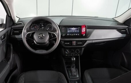 Skoda Rapid II, 2020 год, 1 529 000 рублей, 6 фотография
