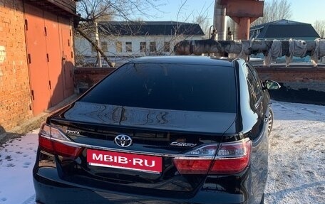 Toyota Camry, 2016 год, 2 350 000 рублей, 2 фотография