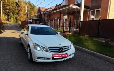 Mercedes-Benz E-Класс, 2011 год, 1 600 000 рублей, 4 фотография