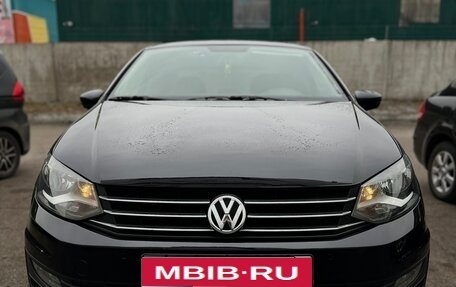 Volkswagen Polo VI (EU Market), 2015 год, 1 100 000 рублей, 1 фотография