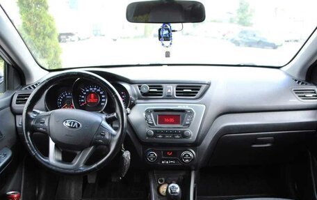 KIA Rio III рестайлинг, 2014 год, 1 050 000 рублей, 5 фотография