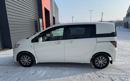 Honda Freed I, 2010 год, 1 170 000 рублей, 8 фотография