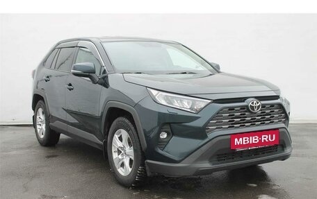 Toyota RAV4, 2019 год, 2 785 000 рублей, 3 фотография