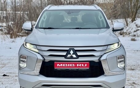 Mitsubishi Pajero Sport III рестайлинг, 2021 год, 3 800 000 рублей, 1 фотография