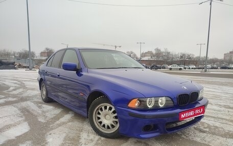 BMW 5 серия, 2002 год, 560 000 рублей, 1 фотография