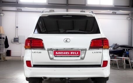 Lexus LX III, 2011 год, 6 000 000 рублей, 4 фотография