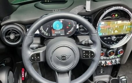 MINI Cabrio, 2022 год, 2 200 000 рублей, 18 фотография