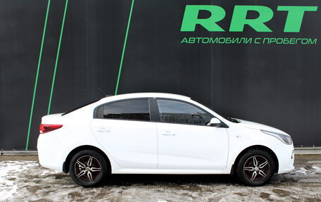 KIA Rio IV, 2017 год, 1 079 000 рублей, 2 фотография