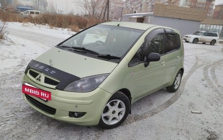 Mitsubishi Colt VI рестайлинг, 2003 год, 500 000 рублей, 3 фотография