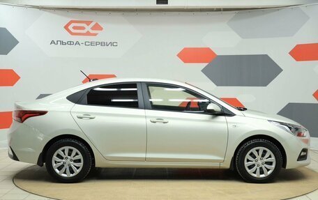 Hyundai Solaris II рестайлинг, 2019 год, 1 390 000 рублей, 4 фотография