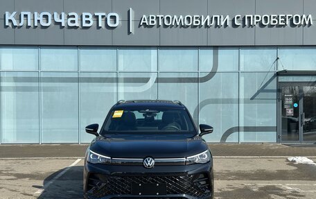 Volkswagen Tiguan, 2024 год, 5 200 000 рублей, 3 фотография