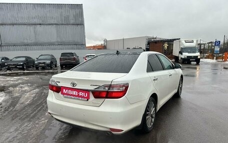 Toyota Camry, 2016 год, 2 070 000 рублей, 5 фотография