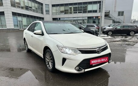 Toyota Camry, 2016 год, 2 070 000 рублей, 6 фотография