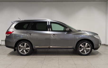 Nissan Pathfinder, 2014 год, 2 500 000 рублей, 4 фотография