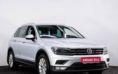 Volkswagen Tiguan II, 2017 год, 1 899 000 рублей, 3 фотография