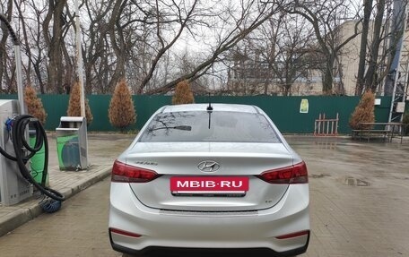 Hyundai Solaris II рестайлинг, 2018 год, 1 260 000 рублей, 2 фотография