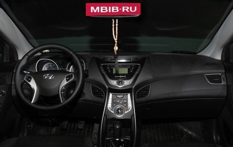 Hyundai Elantra V, 2013 год, 920 000 рублей, 9 фотография